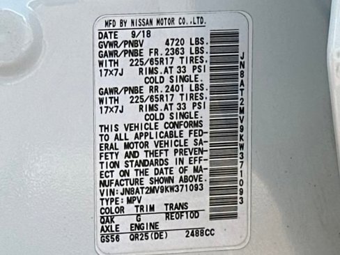 Used 2019 Nissan Rogue SV image 29