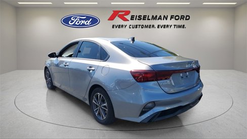 Used 2024 Kia Forte LXS image 3