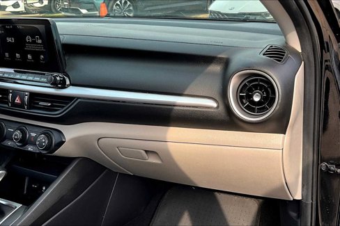 Certified 2020 Kia Forte LXS image 16