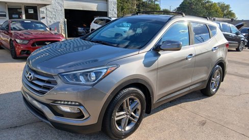 Used 2017 Hyundai Santa Fe Sport image 3