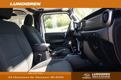 Used 2019 Jeep Wrangler Sport image 19