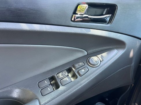 Used 2013 Hyundai Sonata GLS w/ Popular Equipment Pkg image 25