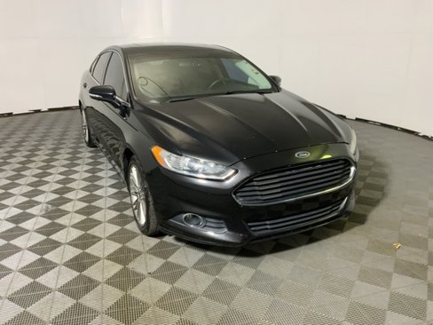 Used 2013 Ford Fusion SE image 4