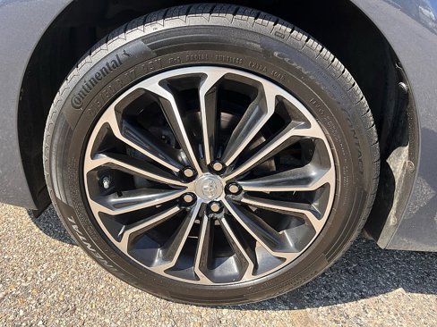 Used 2015 Toyota Corolla S image 7