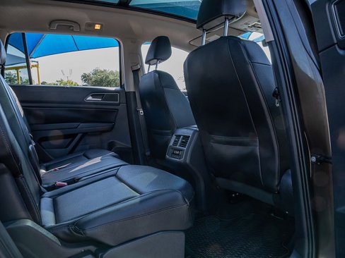 Used 2019 Volkswagen Atlas SE w/ Panoramic Sunroof Package image 22
