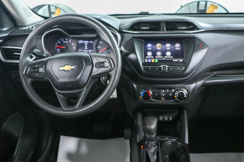 Used 2021 Chevrolet TrailBlazer LS image 17