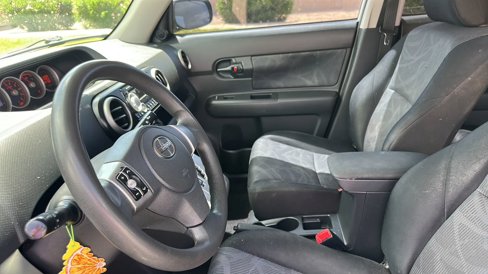 Used 2011 Scion xB image 30