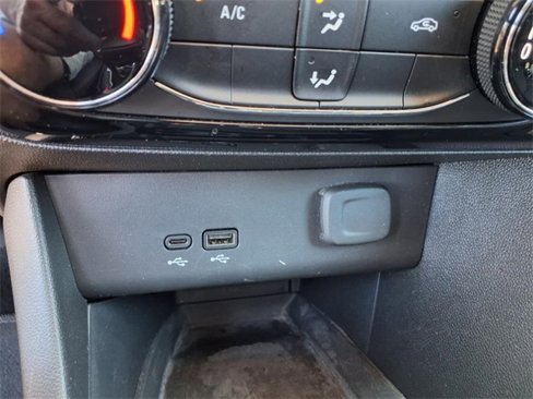 Used 2024 Buick Encore GX Sport Touring image 10