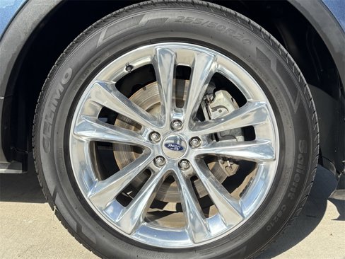 Used 2019 Ford Explorer Limited w/ Ford Safe & Smart Package image 7