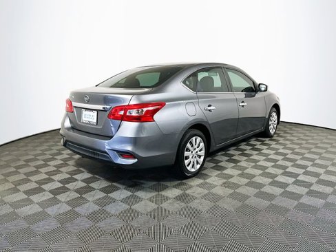 Used 2019 Nissan Sentra S image 8