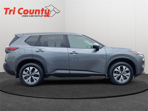 Used 2022 Nissan Rogue SV image 9