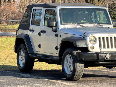 Used 2008 Jeep Wrangler Unlimited X image 19