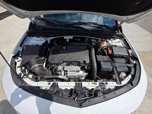 Used 2021 Chevrolet Malibu LT image 21