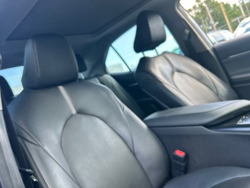 Used 2020 Toyota Camry XSE image 46