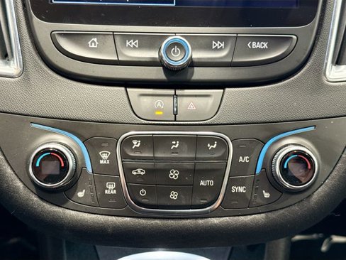 Certified 2021 Chevrolet Malibu LT image 13