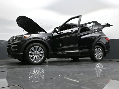 Used 2020 Ford Explorer Limited image 36