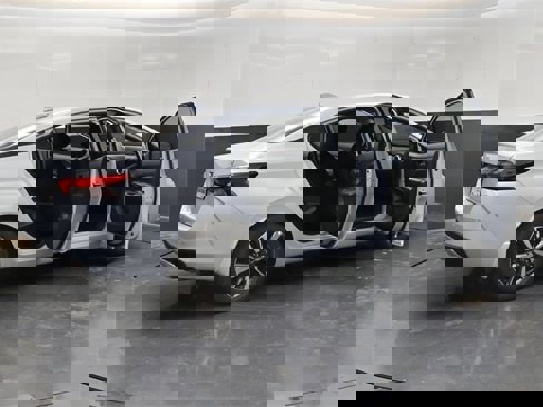 New 2025 Nissan Versa SV w/ Trunk Package image 31