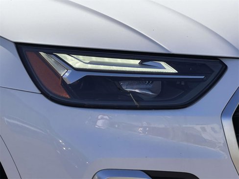 Used 2022 Audi Q5 2.0T Premium w/ Convenience Package image 8