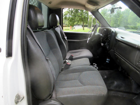 Used 2005 Chevrolet Silverado 3500 2WD Regular Cab image 33