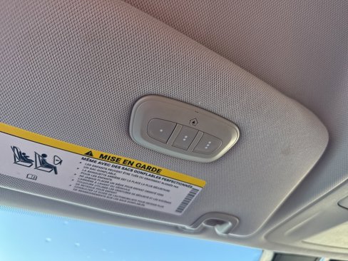 Used 2018 Chrysler Pacifica Touring-L image 22