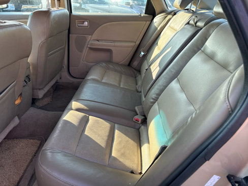 Used 2007 Mercury Montego Luxury image 13