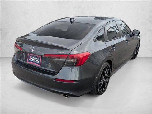Used 2023 Honda Civic Sport image 5