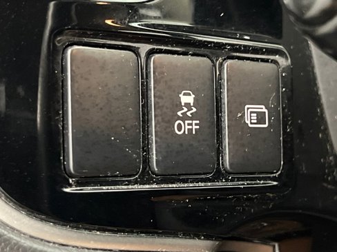 Used 2020 Mitsubishi Outlander SE image 41
