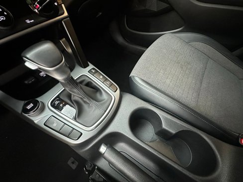 Used 2021 Kia Seltos S image 19