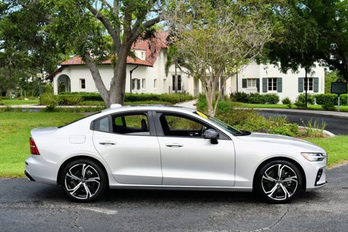 Used 2024 Volvo S60 B5 Core w/ Climate Package image 31