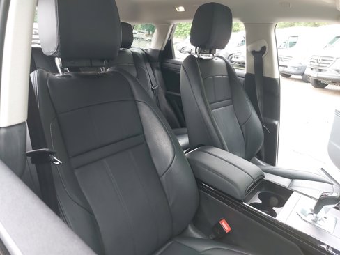 Used 2023 Land Rover Range Rover Evoque S image 10