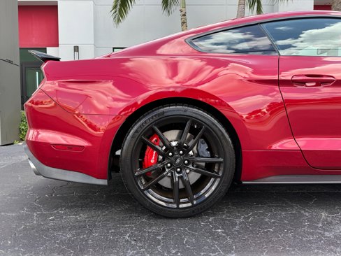 Used 2022 Ford Mustang Shelby GT500 w/ Technology Package image 10