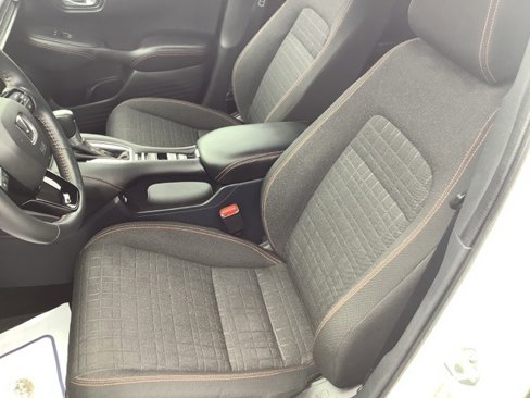 Certified 2023 Honda HR-V Sport image 12
