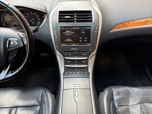 Used 2016 Lincoln MKZ w/ Equipment Group 200A Select image 14
