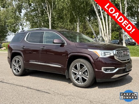 Used 2017 GMC Acadia Denali w/ Technology Package image 2
