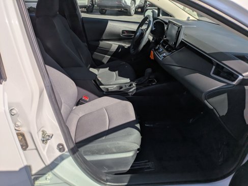 Used 2022 Toyota Corolla LE image 30