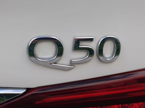 Used 2019 INFINITI Q50 Luxe w/ Essential Package (3.0T Luxe) image 39