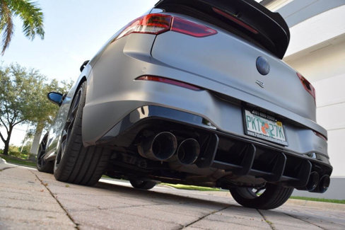 Used 2024 Volkswagen Golf R image 25