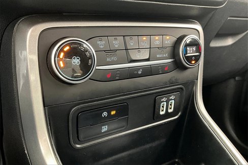 Used 2021 Ford EcoSport SES image 31