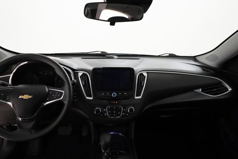Used 2021 Chevrolet Malibu LT image 5