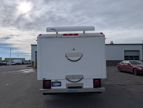 Used 2017 Ford F450 XL w/ Power Equipment Group image 8