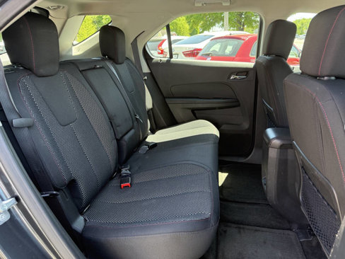 Used 2017 Chevrolet Equinox LS image 16