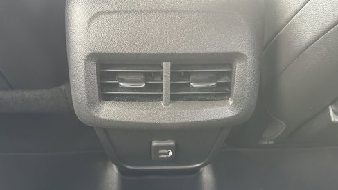 Used 2022 GMC Terrain SLT image 19