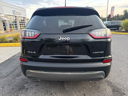 Used 2022 Jeep Cherokee Limited image 6