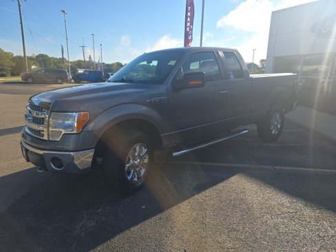 Used 2014 Ford F150 XLT w/ XLT Chrome Package image 3