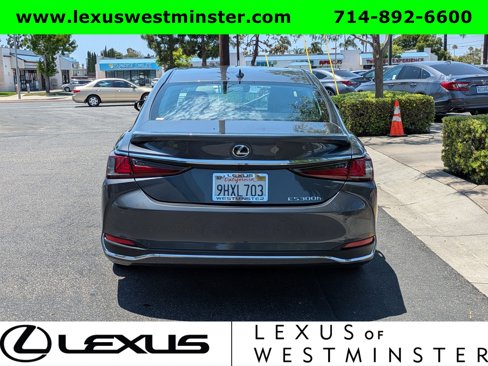 Certified 2024 Lexus ES 300h w/ Premium Package image 9