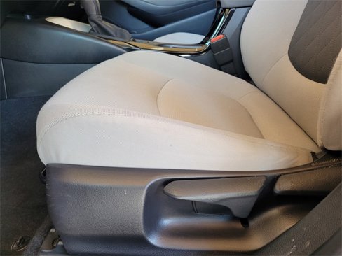 Certified 2022 Toyota Corolla LE image 21