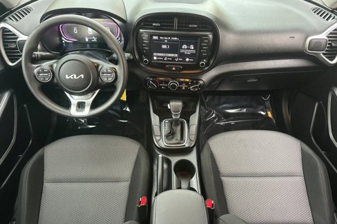Used 2024 Kia Soul LX w/ Option Group 015 image 14