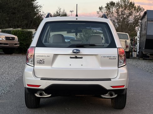 Used 2010 Subaru Forester 2.5X image 4