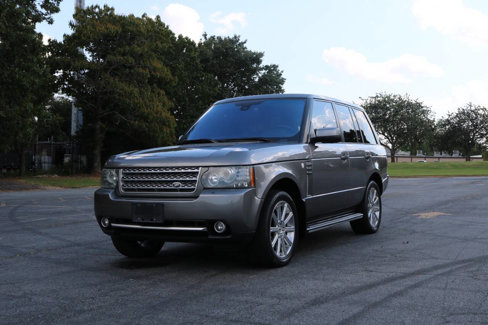 Used 2010 Land Rover Range Rover Supercharged image 2