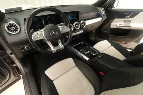 Used 2021 Mercedes-Benz GLB 35 AMG 4MATIC image 40